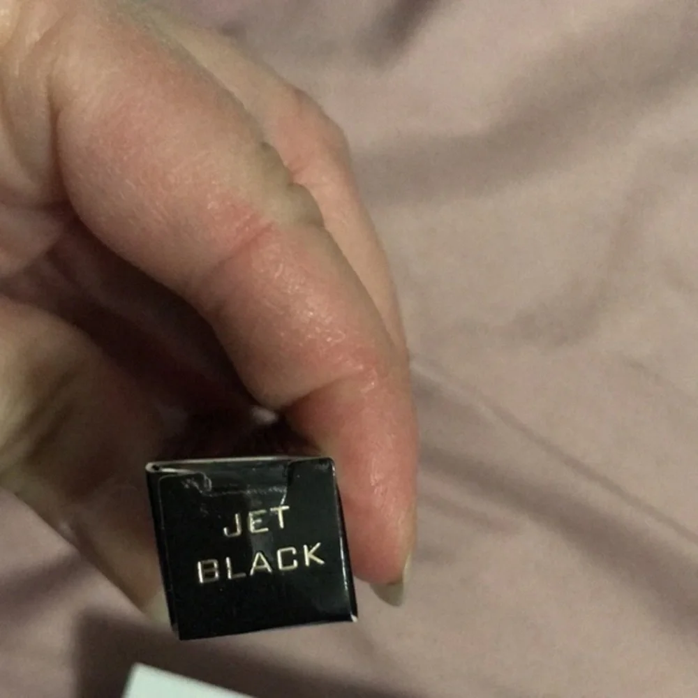 Appeal Cosmetics adhesive liquid liner